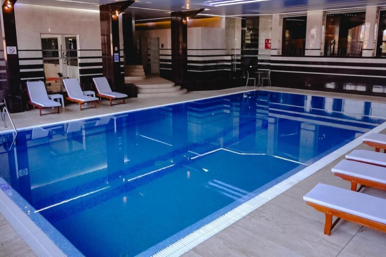 Hotel International Prishtina & Spa Pristina Exterior photo