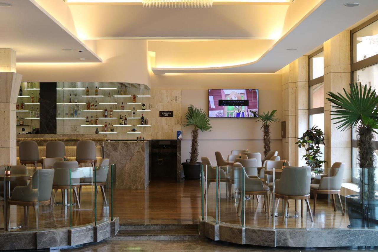 Hotel International Prishtina & Spa Pristina Exterior photo